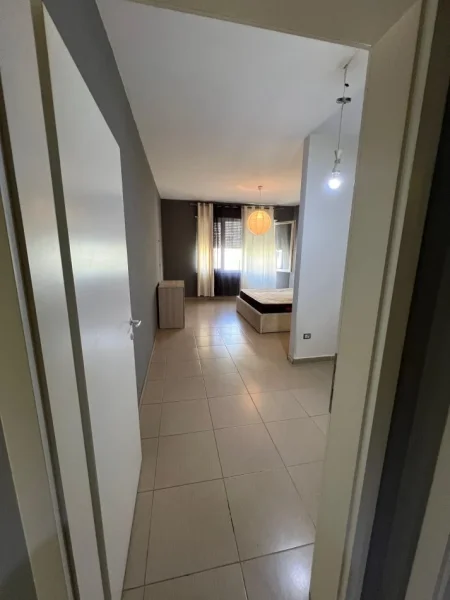 Tirane, shes apartament 2+1 Kati 3, 105 m² 230.000 € (Rruga hamdi garunja)