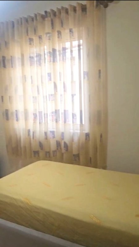 Tirane, jepet me qera apartament 3+1+Ballkon Kati 4, 90 m² 60,000Leke (Bulevardi Zogu I /Rruga Hamid Shijaku)