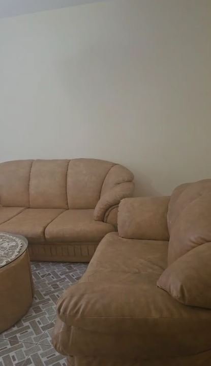 Jepet Apartament 3+1 tek Treni me Qera , ngjitur me Fakultetin e Shkencave, 650 €uro