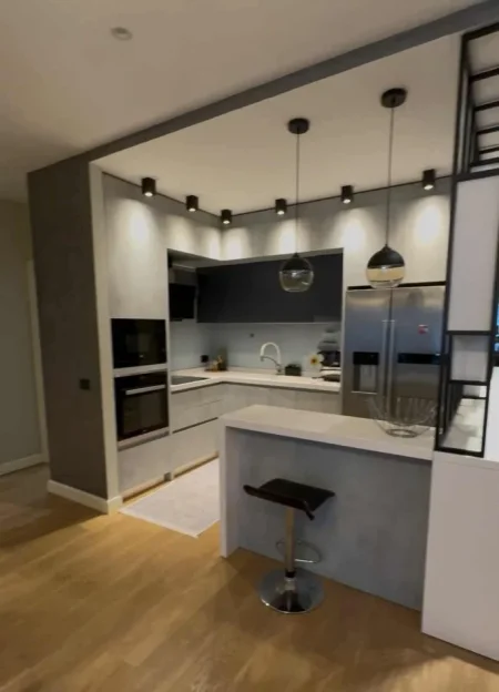 Tirane, shes apartament 2+1 Kati 4, 72 m² 211.000 € (Kopshti Botanic)