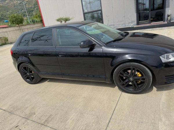 Tirane/Elbasan, Shitet Audi A3 Nafte,  6.000 € I diskutueshem