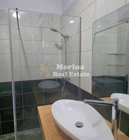 Tirane, jepet me qera apartament 1+1 Kati 3, 60 m² 600 € (Liqeni i Thate, Hotel Radisson)