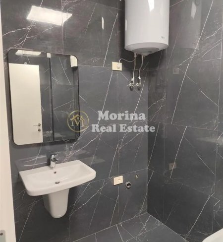 Tirane, jepet me qera zyre Kati 6, 75 m² 550 € (Rruga Mine Peza,Golden Tower Residence)