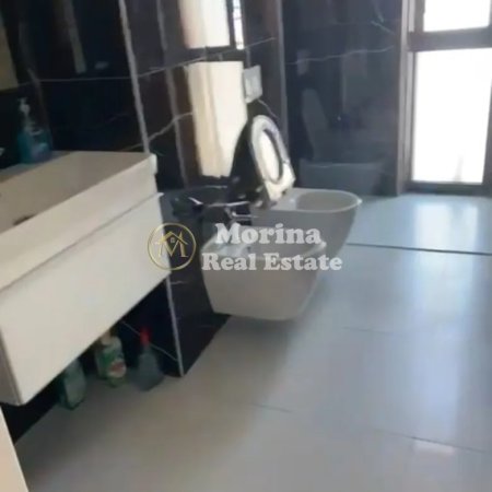 Tirane, jepet me qera apartament 2+1 Kati 8, 90 m² 800 € (Don Bosko)