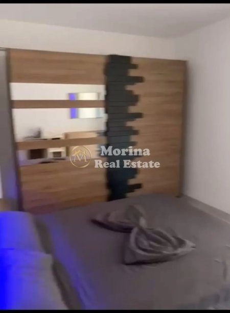 Tirane, jepet me qera apartament 2+1 Kati 8, 90 m² 800 € (Don Bosko)