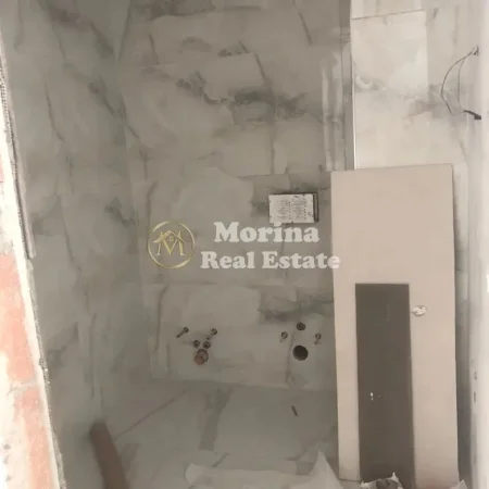 Tirane, shitet apartament 1+1+Ballkon Kati 4, 60 m² 132.000 € (Bulevardi i Ri)