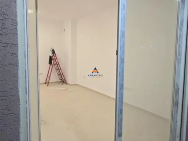 Tirane, shitet apartament 1+1+Ballkon Kati 3, 67 m² 75.800 € (RRUGA RAMAZAN GAXHERI)