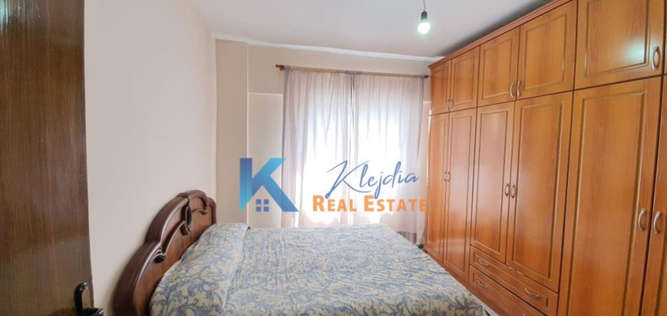 Tirane, shitet apartament 2+1+Ballkon Kati 5, 85 m² 160.000 € (Rruga Dritan Hoxha, prane hotel Relax)