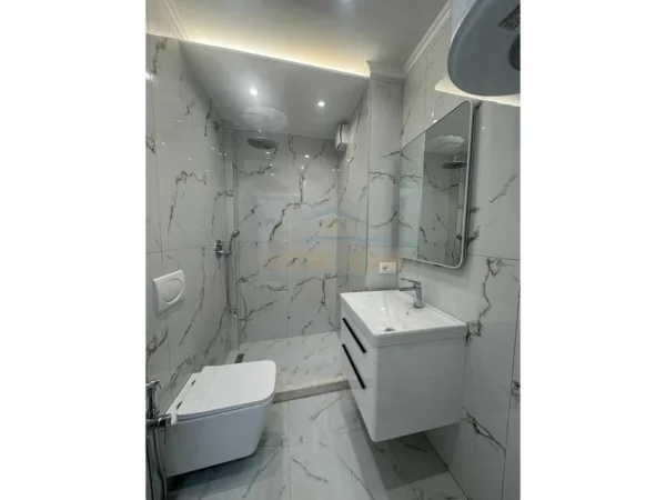 Tirane, shitet apartament 1+1 Kati 3, 45 m² 104.000 € (SELITE)