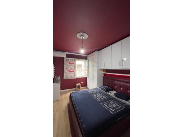 Tirane, shitet apartament 1+1 Kati 3, 56 m² 120.000 € (Prane Eleonores)