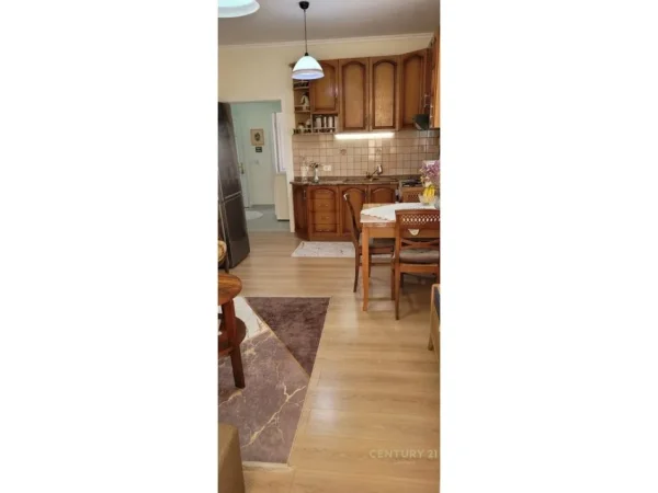 Durres, shitet apartament 1+1 Kati 4, 55 m² 80.000 € (Golem)