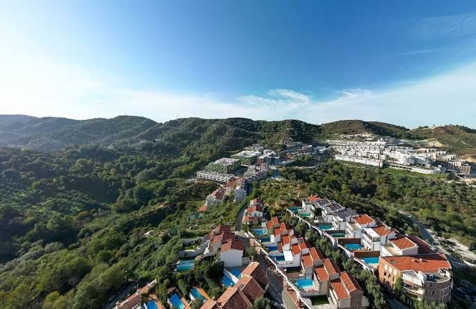 Tirane, jepet me qera apartament 2+1 Kati 3, 120 m² 600 € (Kodra e Diellit)