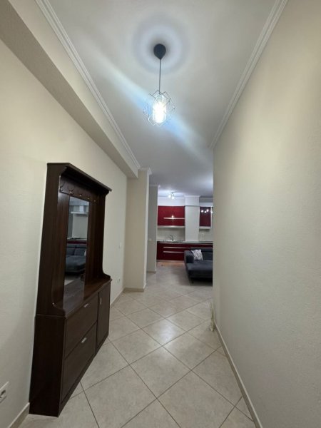 Tirane, jepet me qera apartament 2+1 Kati 3, 120 m² 600 € (Kodra e Diellit)