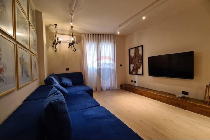 Tirane, jepet me qera apartament 1+1+Aneks+Ballkon Kati 5, 75 m² 1.050 € (Bulevardi Gjergj Fishta)