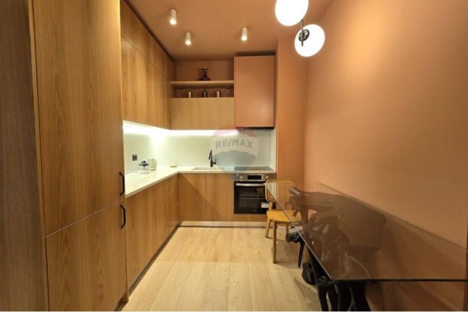 Tirane, jepet me qera apartament 1+1+Aneks+Ballkon Kati 5, 75 m² 1.050 € (Bulevardi Gjergj Fishta)