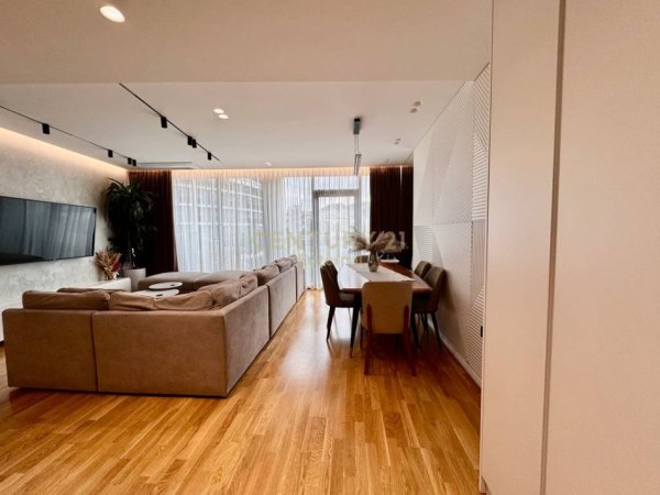 Tirane, shes apartament 2+1 Kati -2, 125 m² 530.000 € (Lake View)