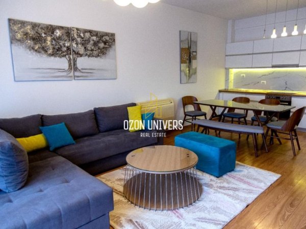 Tirane, jepet me qera apartament 2+1+Ballkon Kati 7, 97 m² 750 € (Green City Residence, Astir)