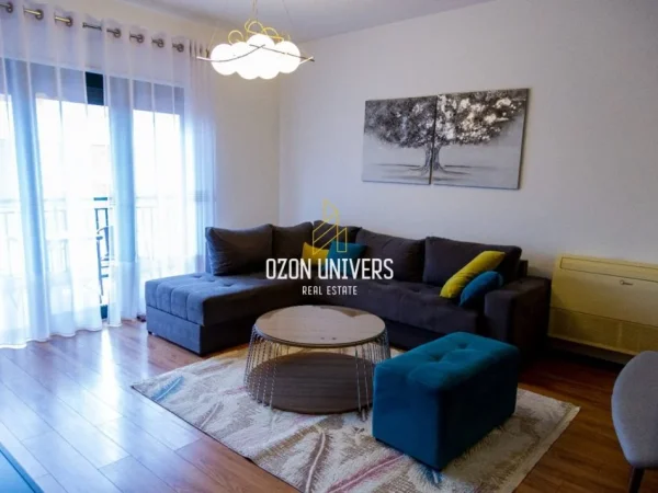 Tirane, jepet me qera apartament 2+1+Ballkon Kati 7, 97 m² 750 € (Green City Residence, Astir)