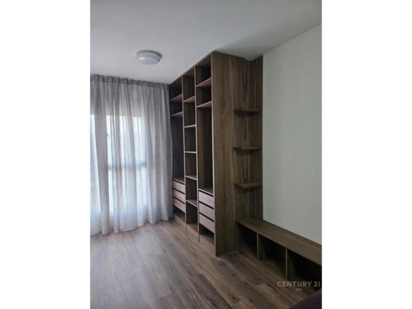 Tirane, jepet me qera apartament 1+1 Kati 6, 79 m² 500 € (Materniteti i Ri)