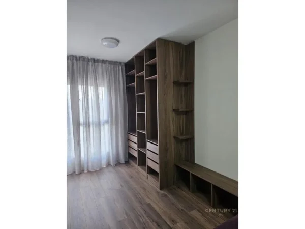 Tirane, jepet me qera apartament 1+1 Kati 6, 79 m² 500 € (Materniteti i Ri)