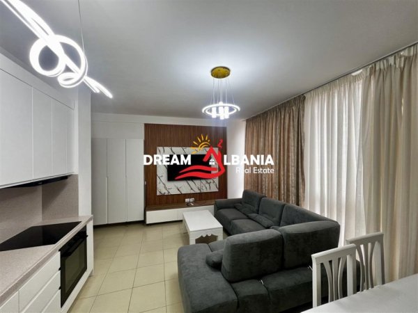Tirane, jepet me qera apartament 2+1 , 92 m² 650 € (në Bulevardin e Ri, Pranë Rezidencës AVID)