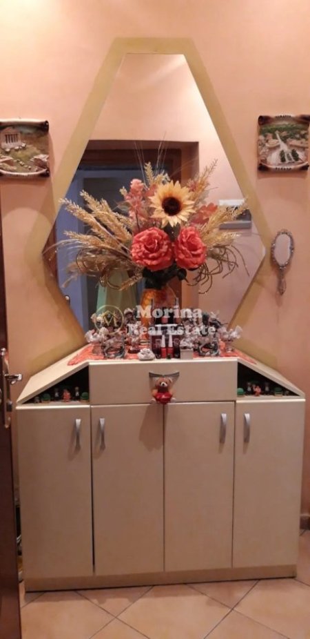 Tirane, jepet me qera apartament 1+1 Kati 3, 45 m² 500 € (Blloku)