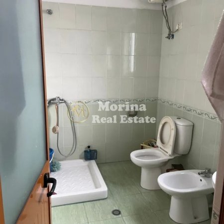 Tirane, jepet me qera apartament 2+1 Kati 3, 100 m² 500 € (Oxhaku)