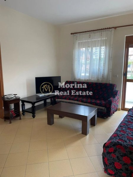 Tirane, jepet me qera apartament 2+1 Kati 3, 100 m² 500 € (Oxhaku)