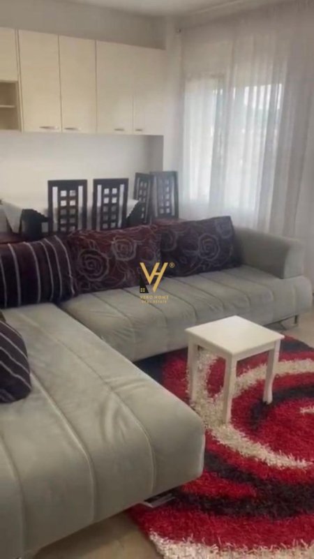 Tirane, jepet me qera apartament 2+1+Ballkon Kati 0, 111 m² 600 € (KODRA E DIELLIT)