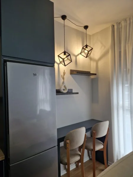 Tirane, jepet me qera apartament 1+1 , 65 m² 600 € (Don Bosko)