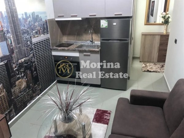Tirane, jepet me qera apartament 1+1 Kati 3, 50 m² 500 € (Pazari Ri)