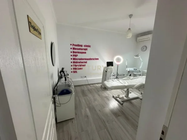 Tirane, jepet me qera zyre Kati 2, 66 m² 800 € 