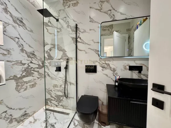 Tirane, shes apartament 2+1+Aneks+Ballkon Kati 2, 125 m² 530.000 € (Lake View)