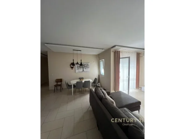 Tirane, shes apartament 2+1+Aneks+Ballkon Kati 3, 103 m² 185.000 € (Kopshti Zoologjik tek Xhamia)