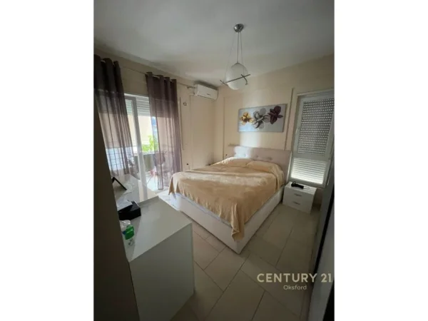 Tirane, shes apartament 2+1+Aneks+Ballkon Kati 3, 103 m² 185.000 € (Kopshti Zoologjik tek Xhamia)