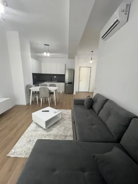Tirane, shes apartament 2+1+Ballkon Kati 5, 85 m² 115.000 € 