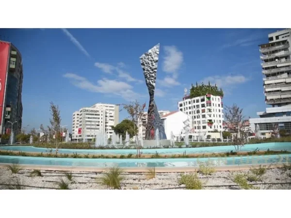 Tirane, shes Vile 3 Katshe Kati 3, 435 m² 1.000.000 € 