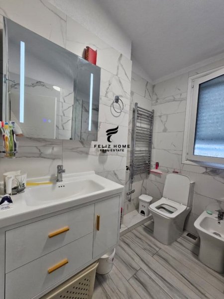 Tirane, jepet me qera apartament 1+1 Kati 6, 75 m² 600 € (KODRA E DIELLIT)