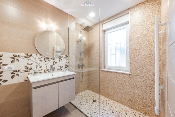 Tirane, jepet me qera apartament 2+1 Kati 1, 114 m² 900 € (liqeni i thate)