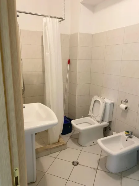 Tirane, shes apartament 1+1 , 78 m² 141.000 € (Kodra e diellit)