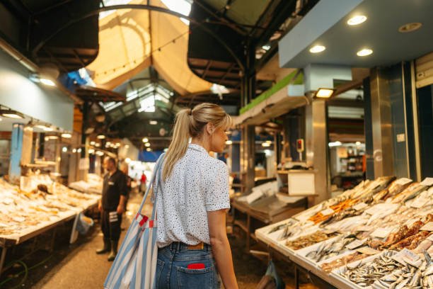 Tirane, oferte City-tour | Vizita qytetesh 𝐅𝐞𝐬𝐭𝐚𝐭 𝐞 𝐍𝐞𝐧𝐭𝐨𝐫𝐢𝐭, 𝐮𝐝𝐡𝐞𝐭𝐢𝐦𝐞 𝐦𝐞 𝐚𝐮𝐭𝐨𝐛𝐮𝐬 𝐝𝐡𝐞 𝐠𝐮𝐢𝐝𝐞.