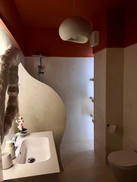 Tirane, jepet me qera apartament 2+1+Ballkon Kati 4, 75 m² 550 € (rruga teodor keko)