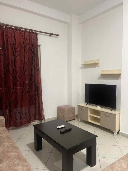 Tirane, jepet me qera apartament 2+1+Ballkon Kati 2, 480 € (ASTIR EJA STUDIO)