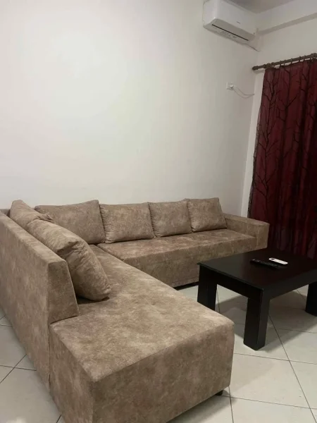 Tirane, jepet me qera apartament 2+1+Ballkon Kati 2, 480 € (ASTIR EJA STUDIO)