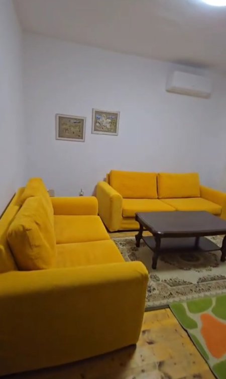Tirane, jepet me qera apartament 3+1+Aneks Kati 1, 80 m² 550 € (VARRI BAMIT)