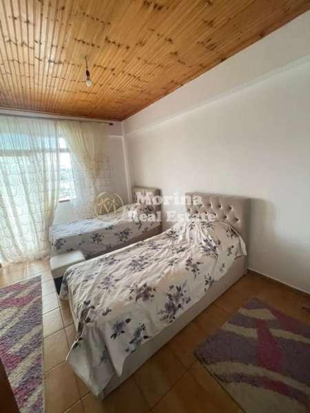 Tirane, jepet me qera apartament 3+1+Ballkon Kati 4, 100 m² 400 € (Oxhaku)