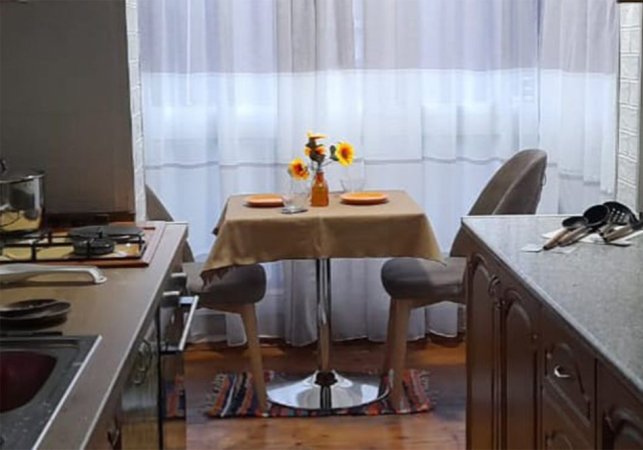 Tirane, jepet me qera apartament 3+1+Aneks+Ballkon Kati 5, 110 m² 750 € (rruga mine peza)