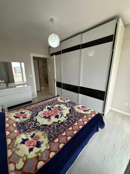 Tirane, shitet 2+1 Kati 7, 92 m² 160.000 € 