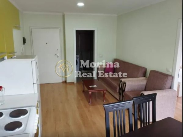 Tirane, jepet me qera apartament 1+1 Kati 10, 55 m² 450 € (21Dhjetori, te Kompleksi Magnet i Kontaktit)