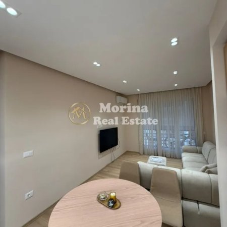 Tirane, jepet me qera apartament 2+1 Kati 4, 120 m² 850 € (Don Bosko)